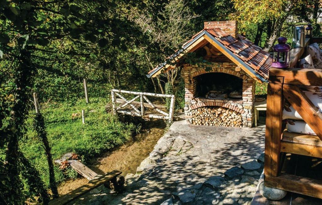 Kuca Za Odmor Bajka Villa ยาสเตรบาร์สโก ภายนอก รูปภาพ